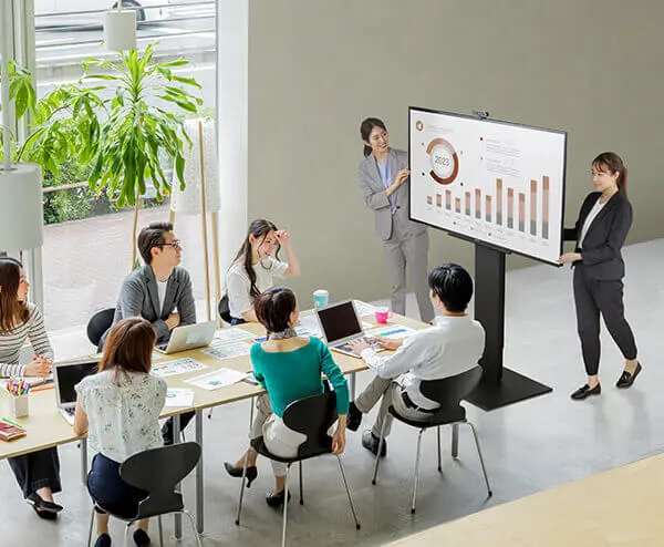 テレビスタンドはWALL～ V5 | EQUALS（イコールズ）